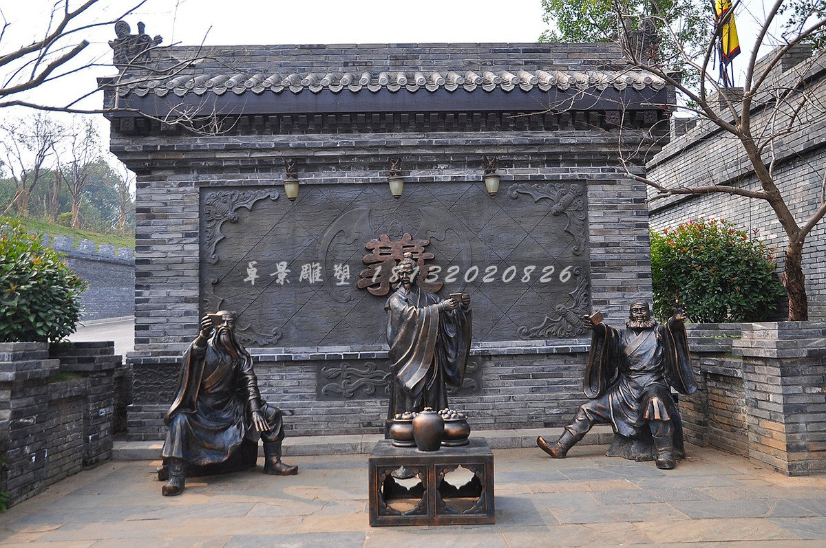 玻璃鋼桃園三結(jié)義雕塑，劉備關(guān)羽張飛雕塑 (1)