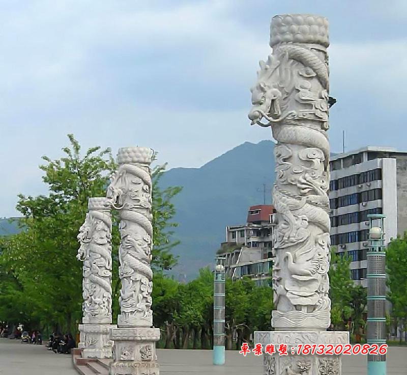 廣場(chǎng)石頭柱子，廣場(chǎng)石雕龍柱