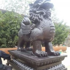 銅麒麟雕塑，企業(yè)門口麒麟銅雕