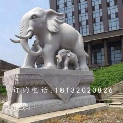 大理石母子象雕塑，小區(qū)門口大象石雕