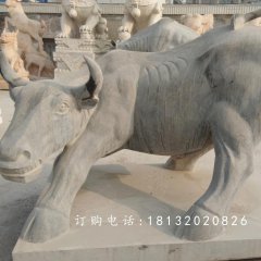 華爾街牛石雕，廣場牛石雕