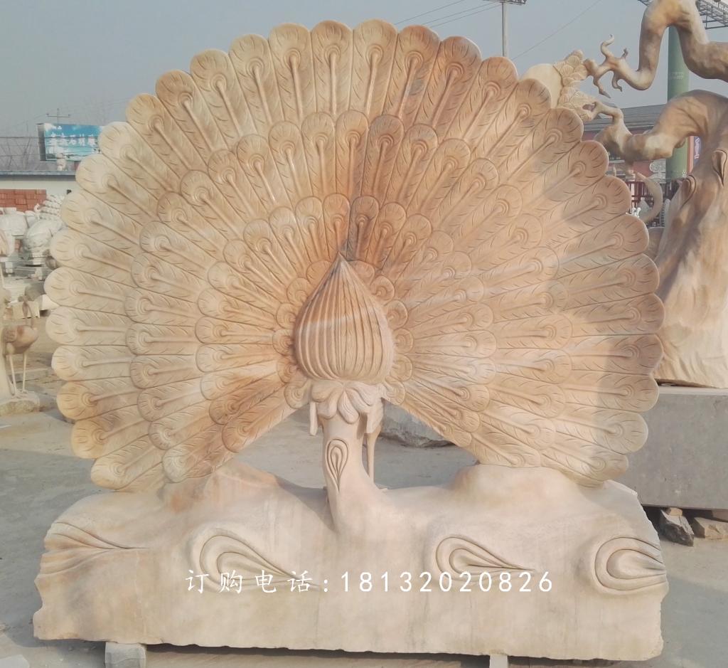 孔雀開屏石雕，晚霞紅公園景觀石雕