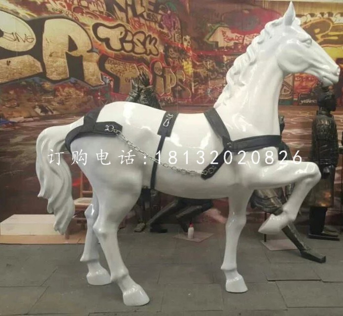 抬蹄馬雕塑，玻璃鋼白馬動(dòng)物雕塑 (3)