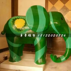 卡通小象雕塑，玻璃鋼彩繪動物雕塑