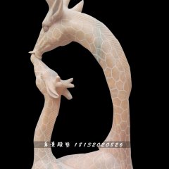 母子鹿石雕，公園親嘴鹿石雕