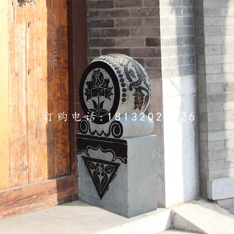 門墩石雕，青石抱鼓石