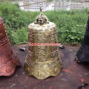 寺廟銅鐘雕塑